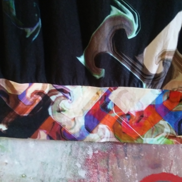 Cartise long sleeved shirt small - Picture 5 of 7